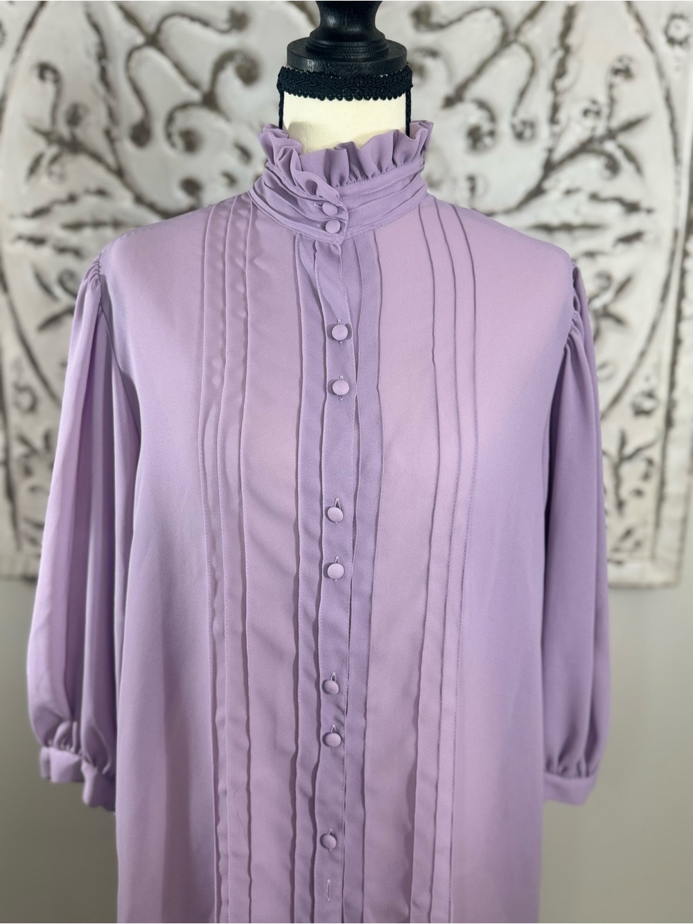 Vintage Chaus Woman Lavender Secretary Blouse Ruffle Mock Neck Pintuck Top Size